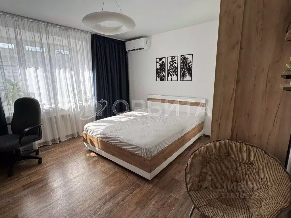 2-к кв. Тюменская область, Тюмень ул. Самарцева, 177 (60.8 м) - Фото 0