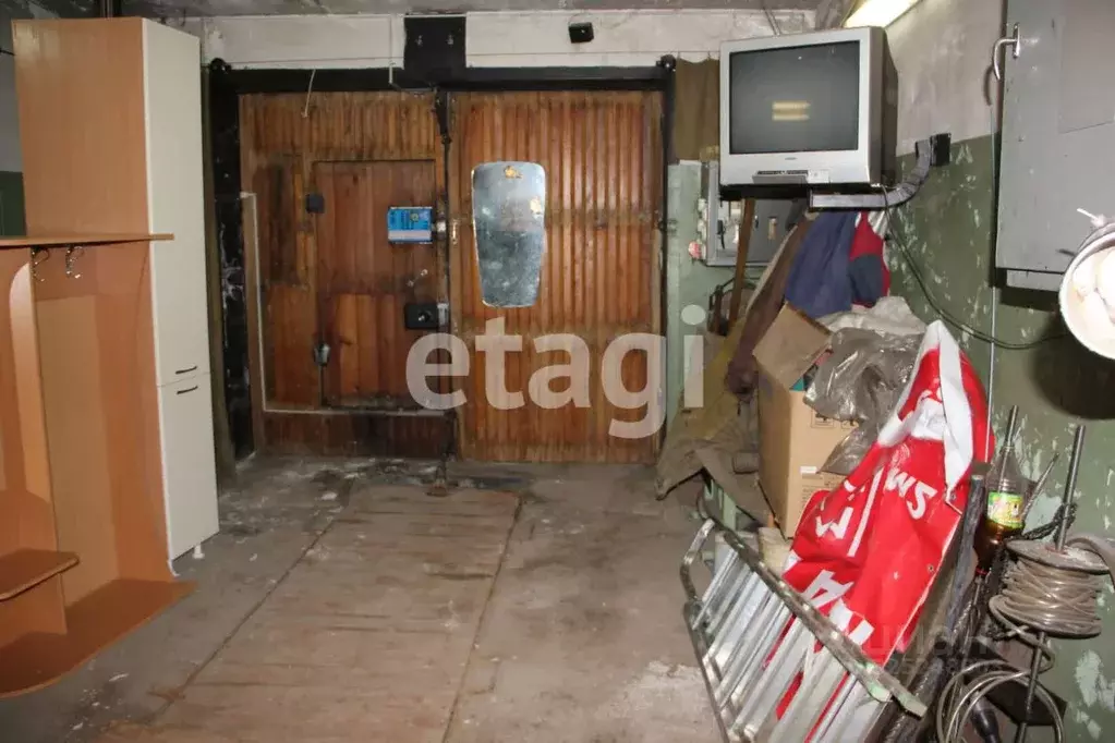 Гараж в Красноярский край, Красноярск ул. Забобонова, 8А/19с19 (49 м) - Фото 1