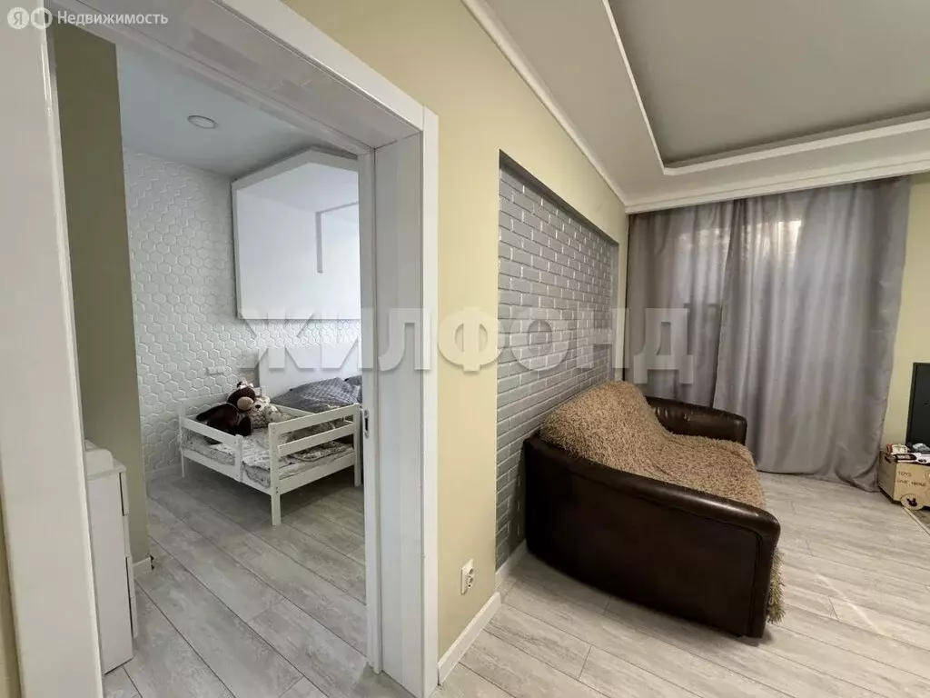 2-комнатная квартира: Нижний Тагил, проспект Строителей, 10 (53.4 м) - Фото 1