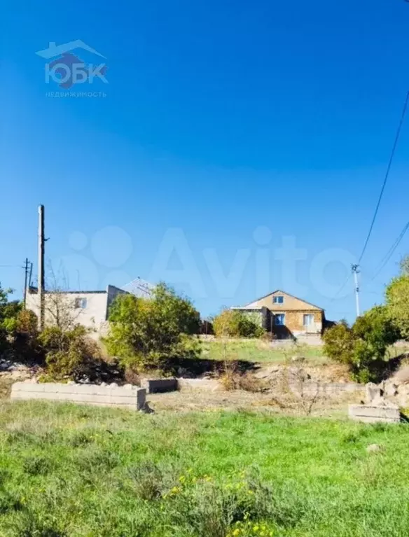 Участок в Крым, Черноморское пгт ул. Садовая, 24 (9.0 сот.) - Фото 1