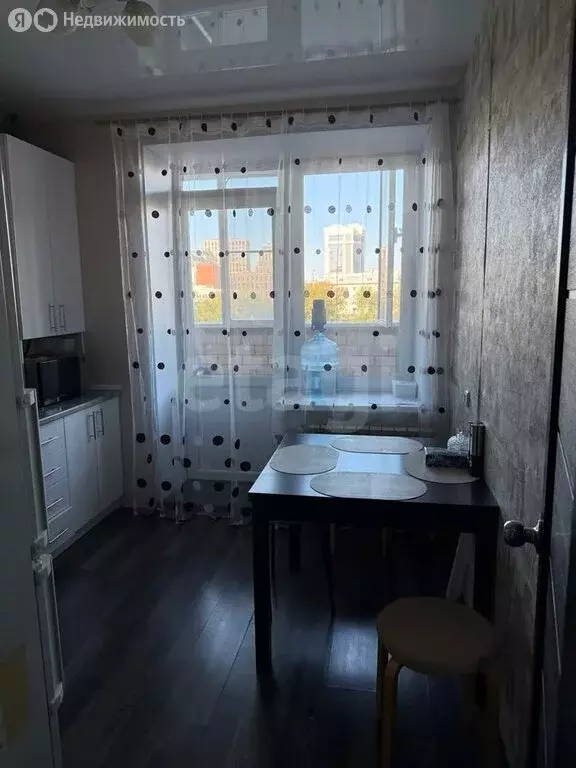 1-комнатная квартира: Чебоксары, микрорайон Благовещенский, улица ... - Фото 0