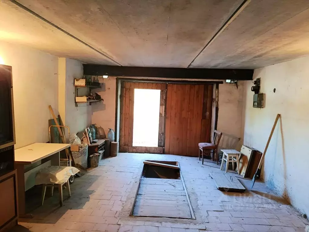 Гараж в Волгоградская область, Волгоград Нарвская ул., 22А (28 м) - Фото 1