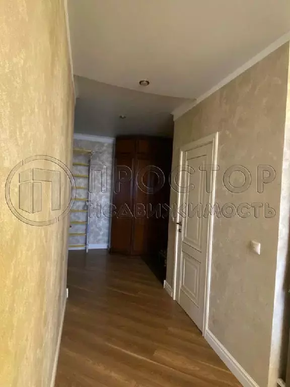 Продается 4-комнатная квартира - Фото 0
