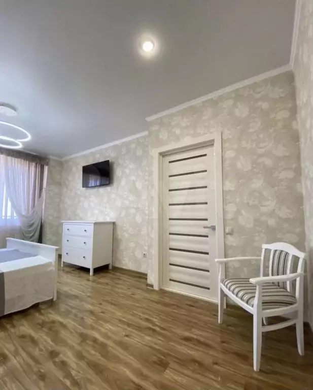 1-к. квартира, 60м, 9/10эт. - Фото 1