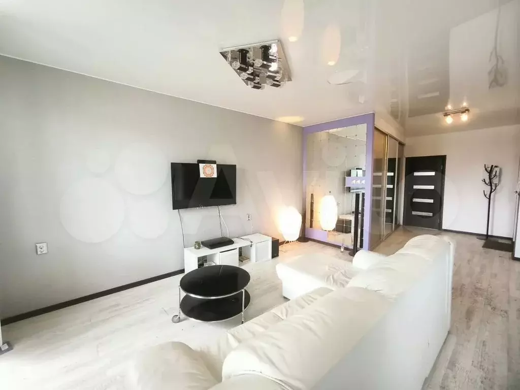 2-к. квартира, 62 м, 4/9 эт. - Фото 0