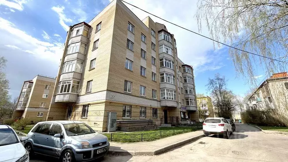 Помещение свободного назначения в Ленинградская область, Гатчина ул. ... - Фото 1