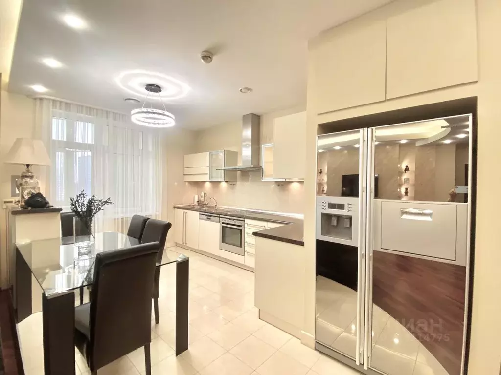 3-к кв. Москва ул. Ватутина, 18К2 (98.0 м) - Фото 1