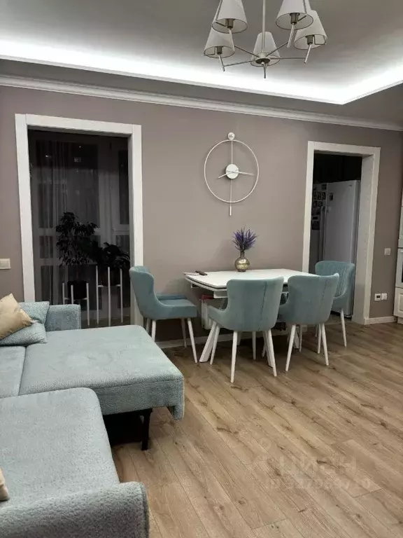 3-к кв. Свердловская область, Екатеринбург ул. Рассветная, 6к1 (93.8 ... - Фото 1