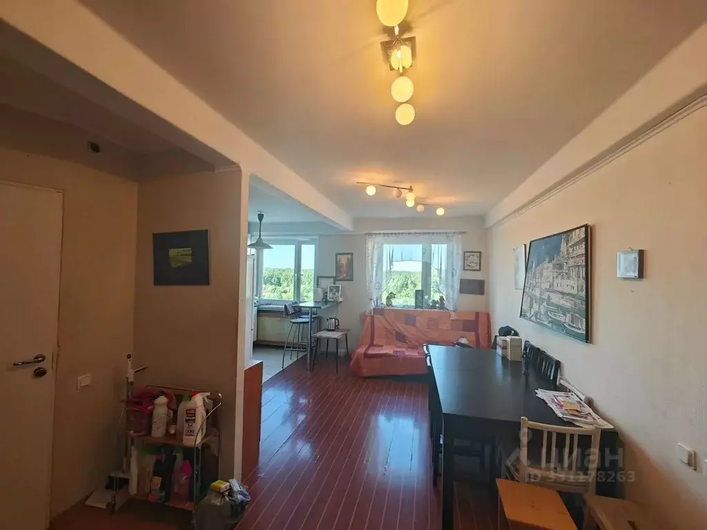 2-к кв. Санкт-Петербург ул. Коммуны, 32к2 (70.0 м) - Фото 1