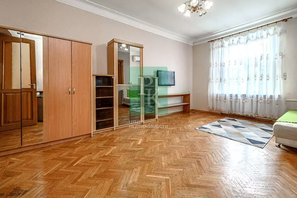3-к кв. Севастополь ул. Ленина, 33 (70.0 м) - Фото 1
