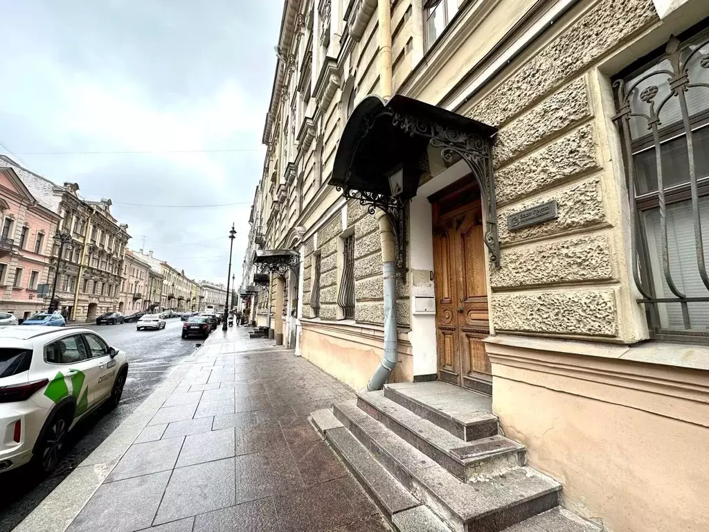 2-к кв. Санкт-Петербург Миллионная ул., 12 (84.4 м) - Фото 0