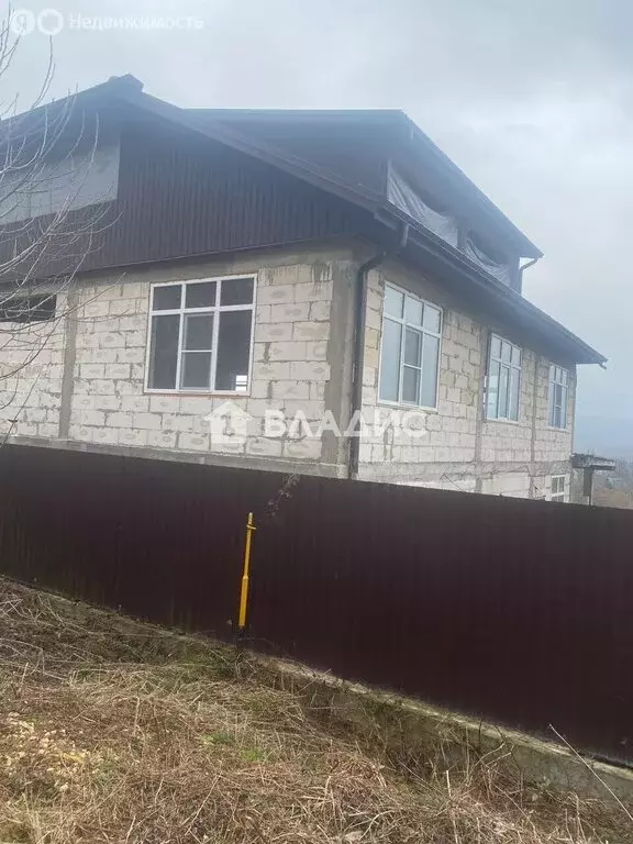 Дом в посёлок Каменномостский, улица Гоголя, 6А (327 м) - Фото 2