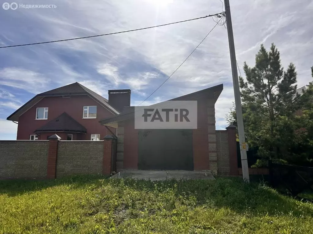 Дом в Зилим-Карановский сельсовет (350 м) - Фото 1