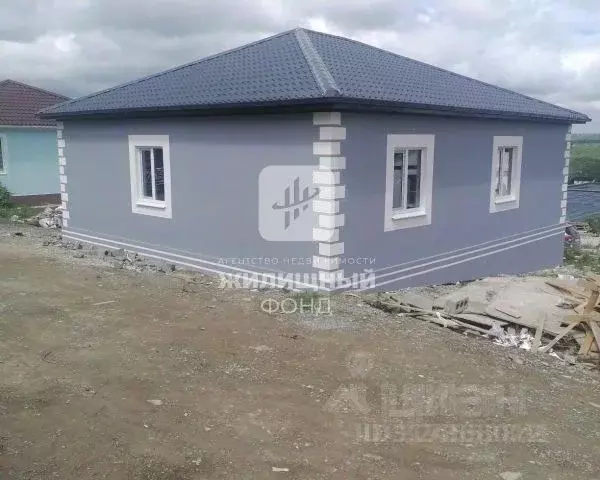 Дом в Саратовская область, Энгельсский район, Красноярское ... - Фото 1