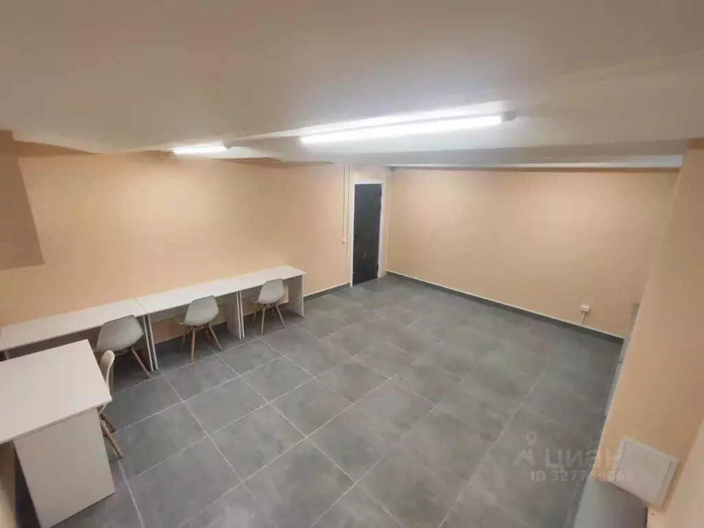 Помещение свободного назначения в Санкт-Петербург Новгородская ул., ... - Фото 1