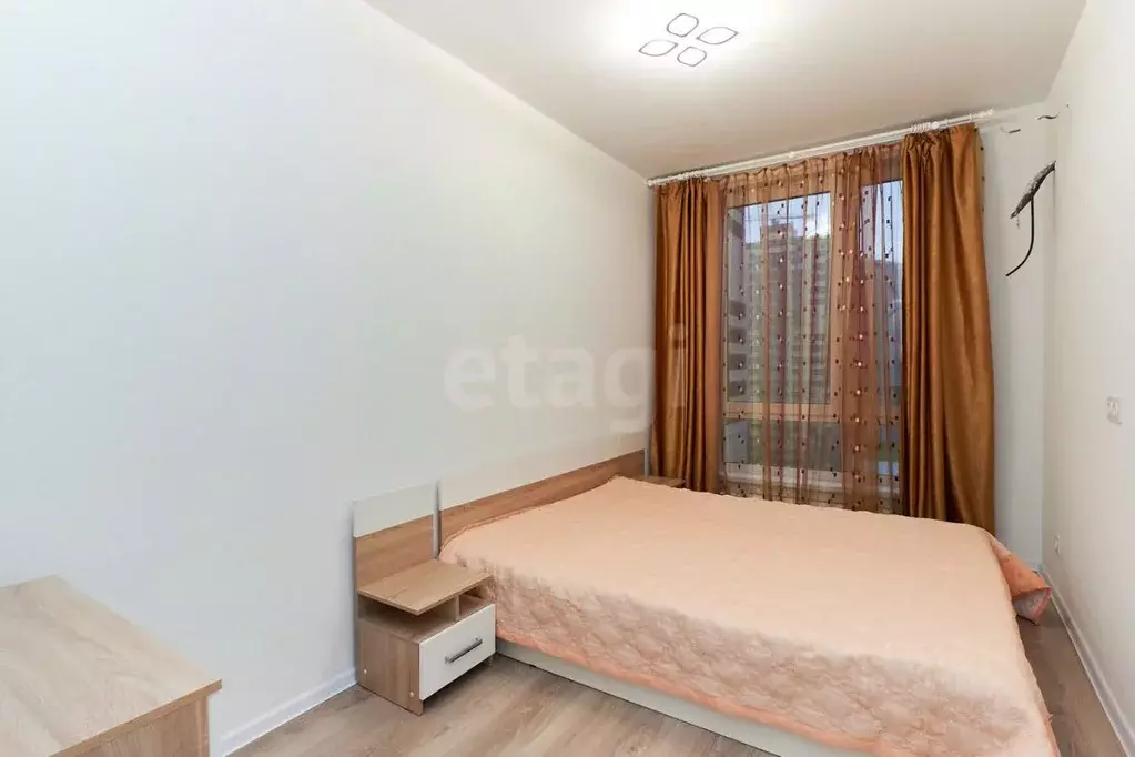 1-к кв. Тюменская область, Тюмень ул. Юрия Рогачева, 11к2 (30.0 м) - Фото 1