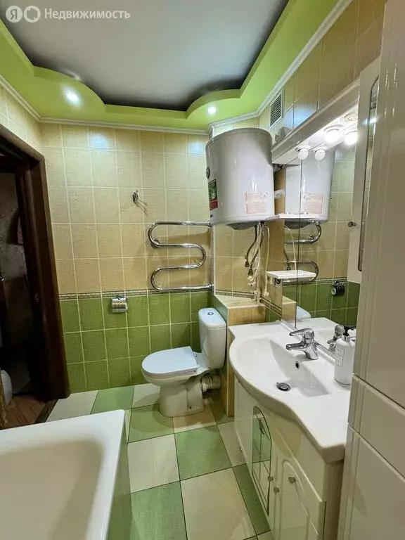 3-комнатная квартира: Энгельс, Золотовская улица, 14 (64 м) - Фото 1