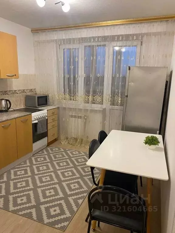 1-к кв. Нижегородская область, Нижний Новгород Космическая ул., 51 ... - Фото 0