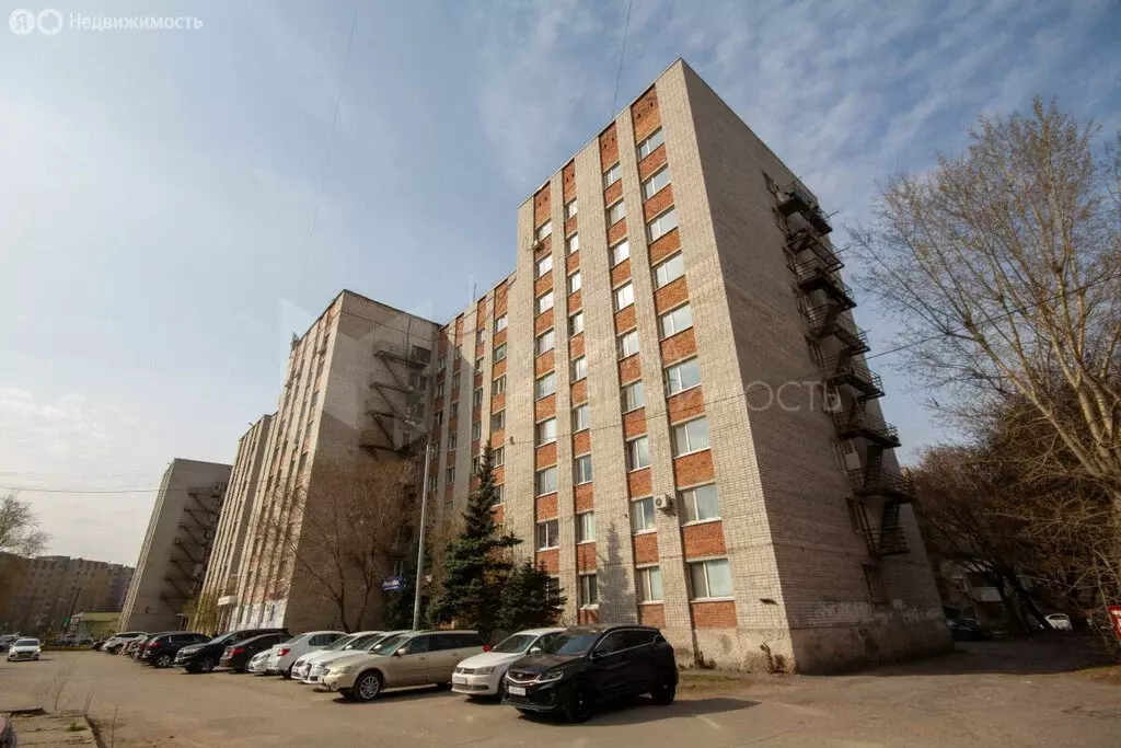 Квартира-студия: Тюмень, улица Мельникайте, 44А (18 м) - Фото 1