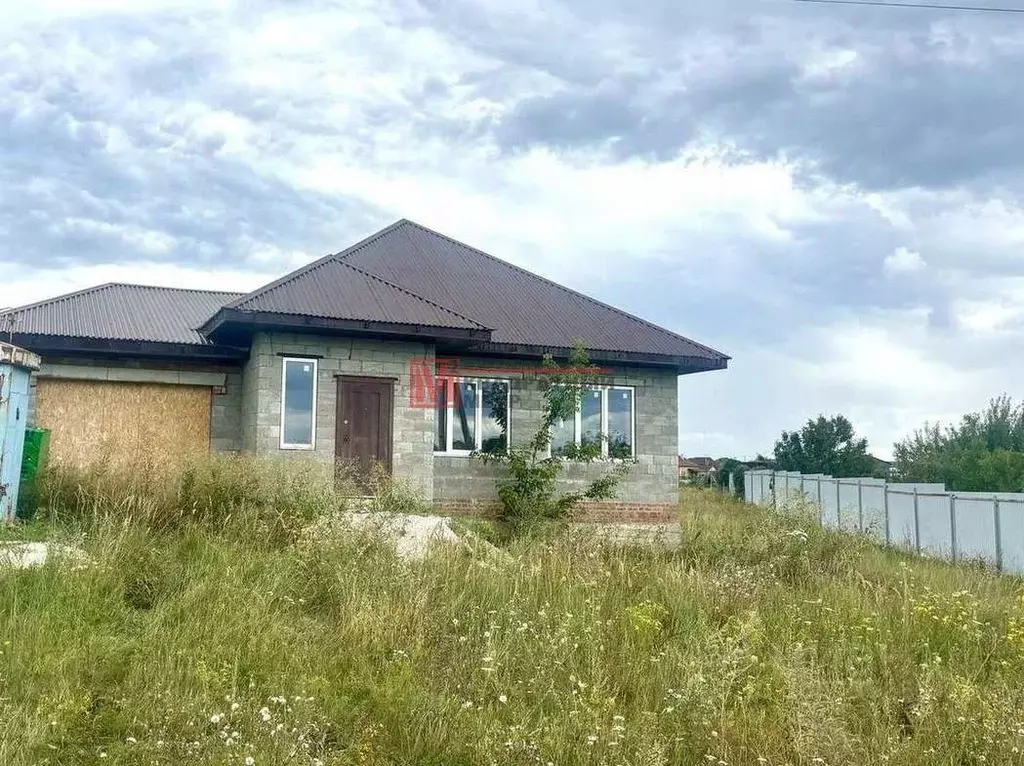 Коттедж в Белгородская область, Старый Оскол Сосенки мкр,  (80 м) - Фото 0