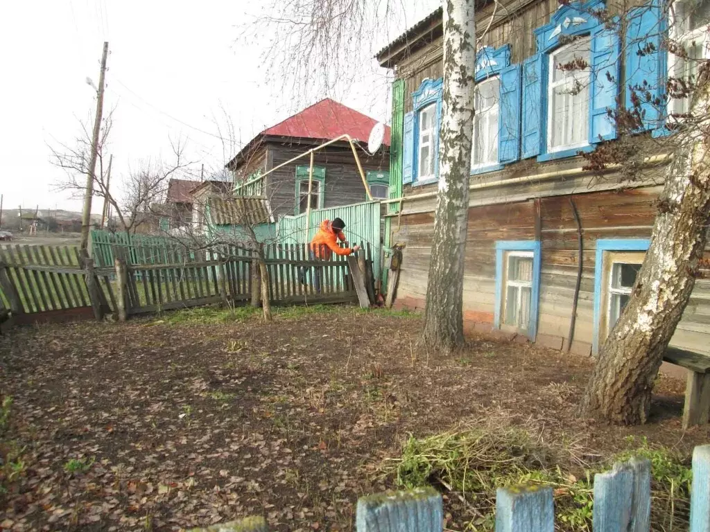 Дом в Саратовская область, Красноармейский район, Рогаткинское ... - Фото 1
