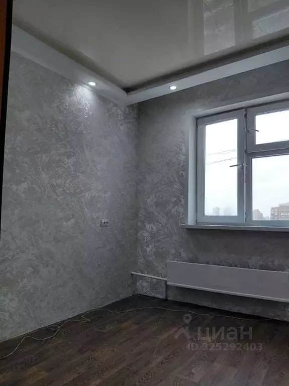 Студия Красноярский край, Красноярск ул. Щорса, 60 (12.2 м) - Фото 1