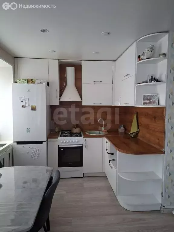 2-комнатная квартира: Пермь, улица Танкистов, 13 (42 м) - Фото 1