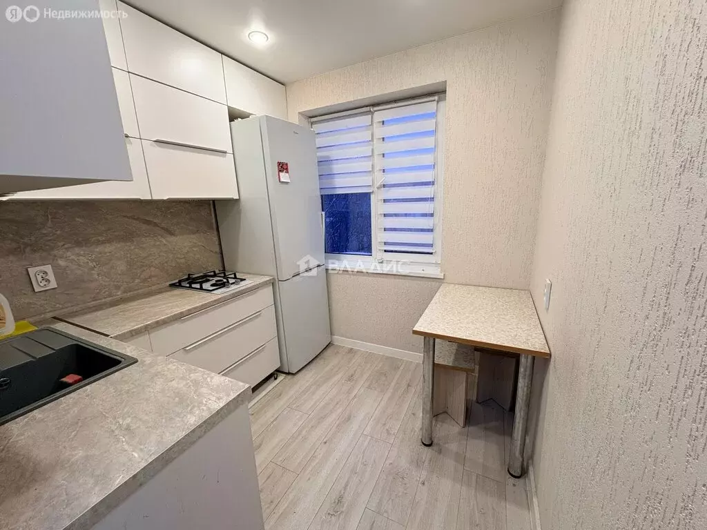 2-комнатная квартира: Сыктывкар, улица Карла Маркса, 168 (47.6 м) - Фото 2