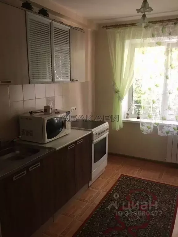 3-к кв. Красноярский край, Красноярск ул. Щорса, 58 (61.0 м) - Фото 0