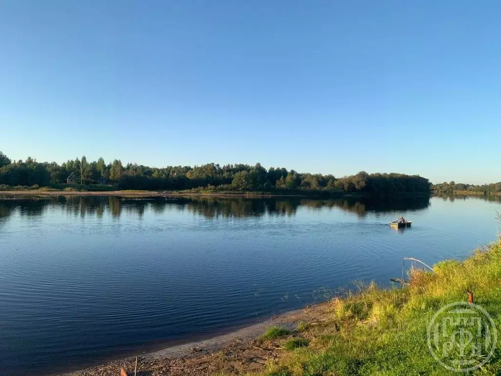 Дом в Ленинградская область, Лодейнопольский район, Доможировское ... - Фото 1