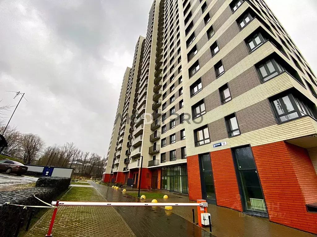 Гараж в Ярославская область, Ярославль Институтская ул., 13 (17 м) - Фото 1