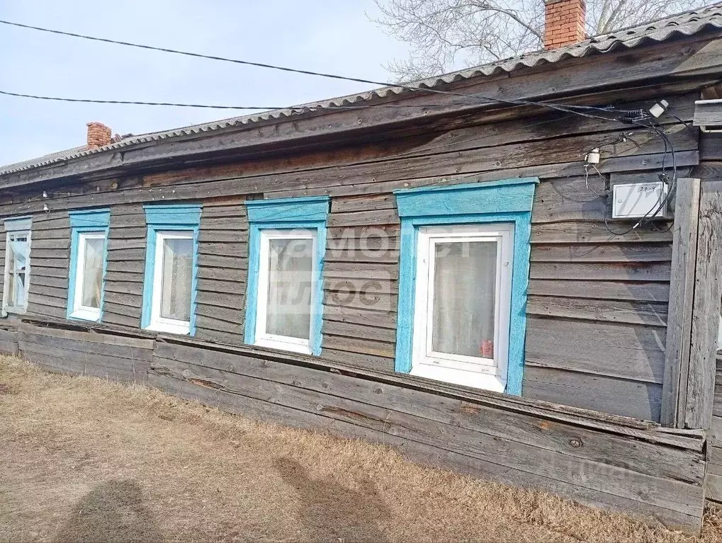 Дом в Иркутская область, Эхирит-Булагатский район, пос. Усть-Ордынский ... - Фото 1