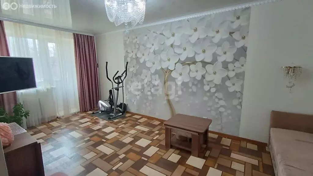 2-комнатная квартира: Стерлитамак, проспект Октября, 67 (40 м) - Фото 0