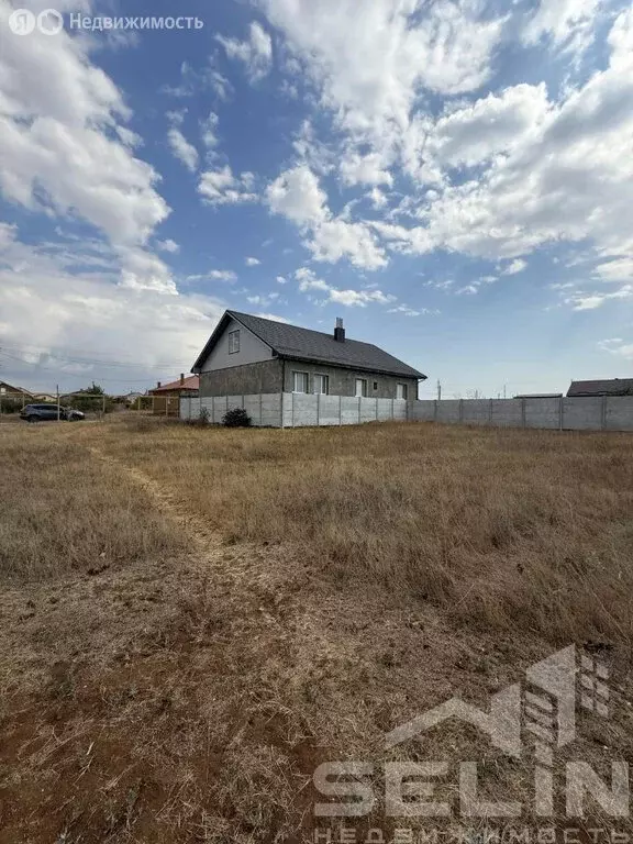 Участок в Саки, улица Ашик-Умера, 22 (6 м) - Фото 1