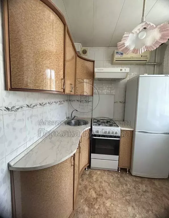 2-к кв. Волгоградская область, Волгоград ул. Поддубного, 27 (42.2 м) - Фото 1