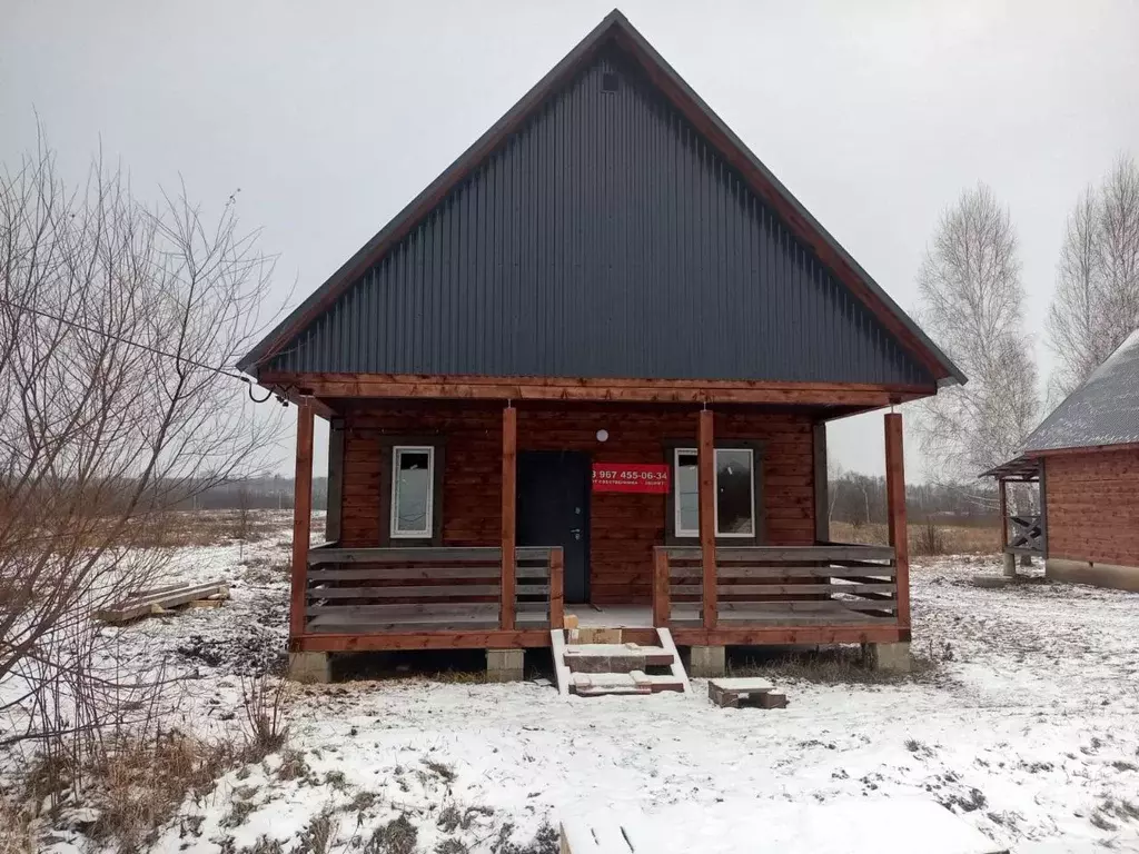 Дом в Башкортостан, Иглинский сельсовет, с. Иглино  (90 м) - Фото 1