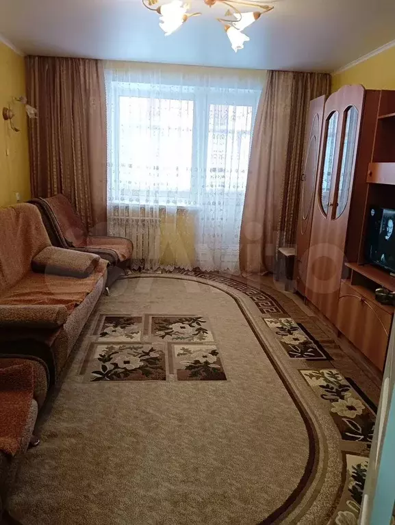 3-к. квартира, 60 м, 1/5 эт. - Фото 0