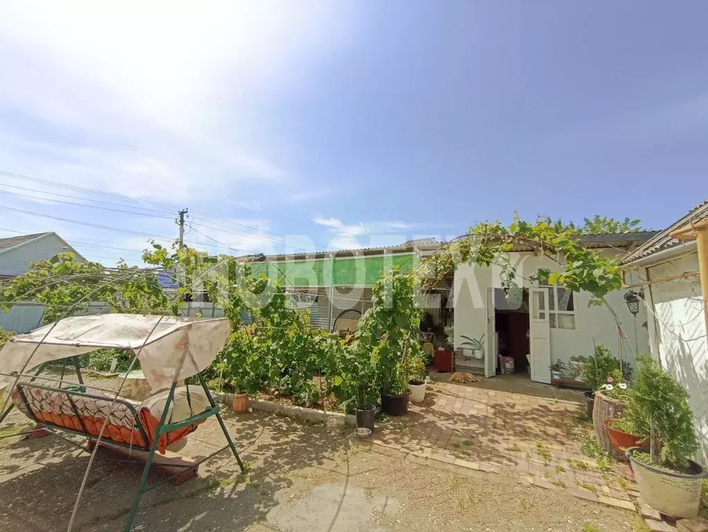 Дом в Краснодарский край, Апшеронск ул. Репина (40 м) - Фото 1