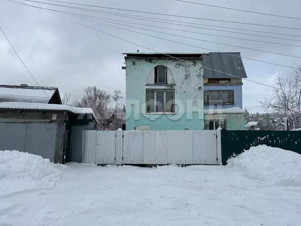 Дом в Новосибирская область, Новосибирск Переселенческая ул. (326 м) - Фото 1