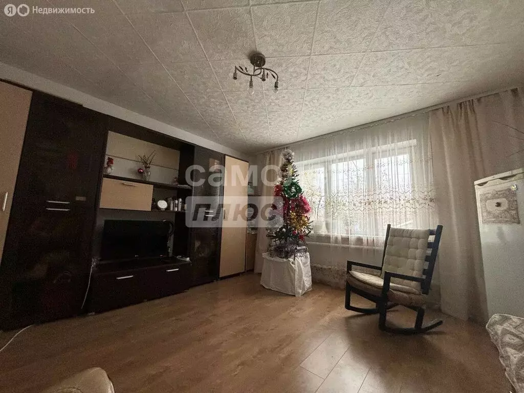 4-комнатная квартира: Ревда, улица Мира, 35 (81.1 м) - Фото 1