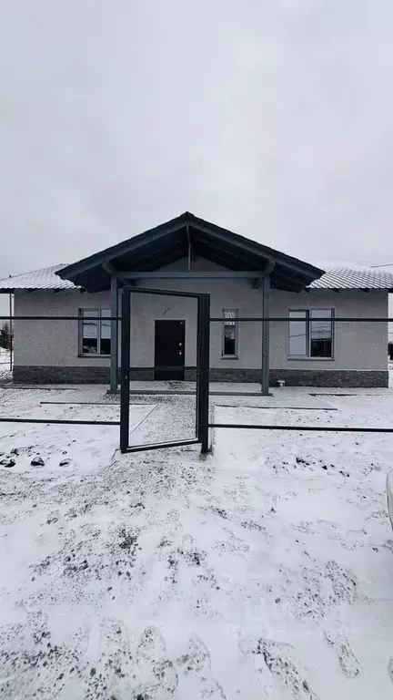 Дом в Свердловская область, Белоярский муниципальный округ, с. ... - Фото 1