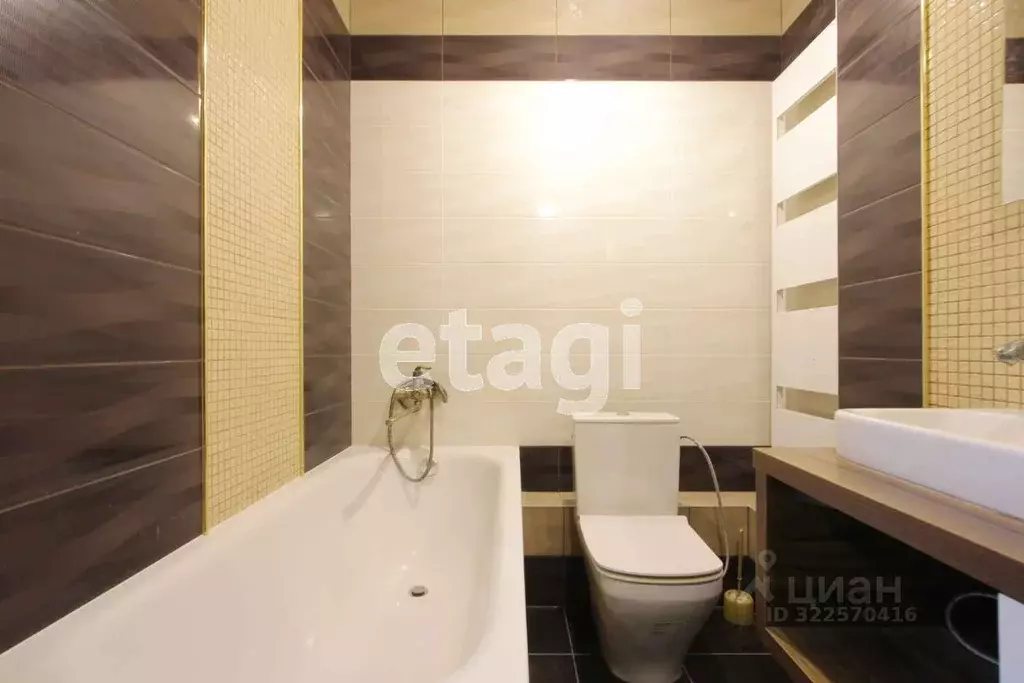 3-к кв. Калининградская область, Светлогорск Почтовая ул., 4 (72.8 м) - Фото 2