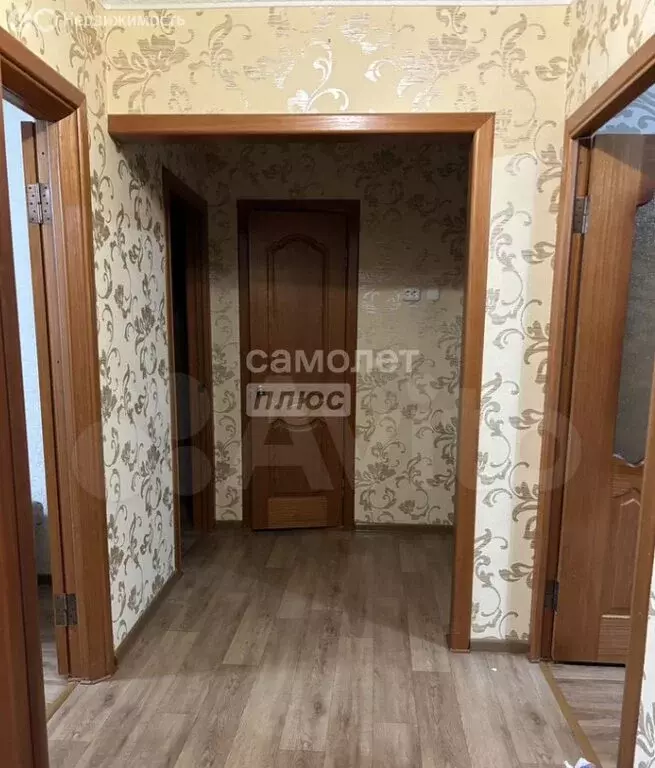 3-комнатная квартира: Элиста, 7-й микрорайон, 5к4 (70 м) - Фото 1