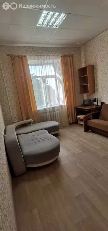 1к в 20-комнатной квартире (21 м) - Фото 1