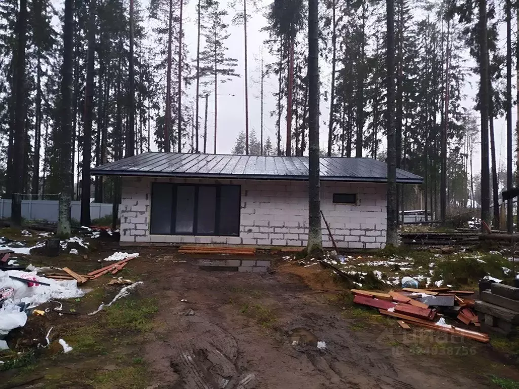 Дом в Ленинградская область, Сертолово Всеволожский район, Медное ... - Фото 1