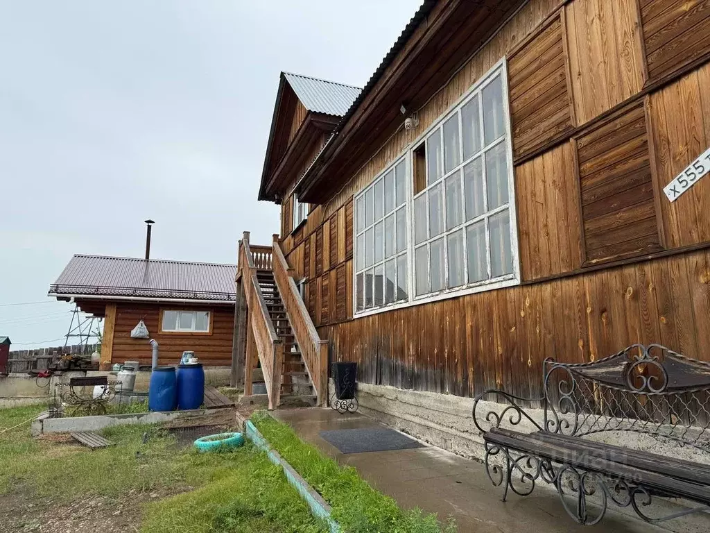 Дом в Иркутская область, Боханский район, Олонки муниципальное ... - Фото 1