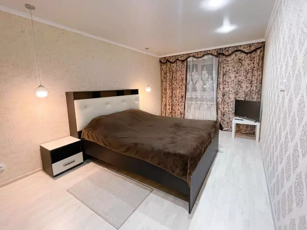 2-к кв. Нижегородская область, Арзамас ул. Красный путь, 26 (70.0 м) - Фото 1