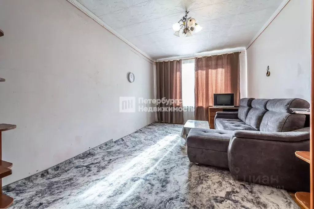 Комната Санкт-Петербург Каменноостровский просп., 64 (19.6 м) - Фото 1