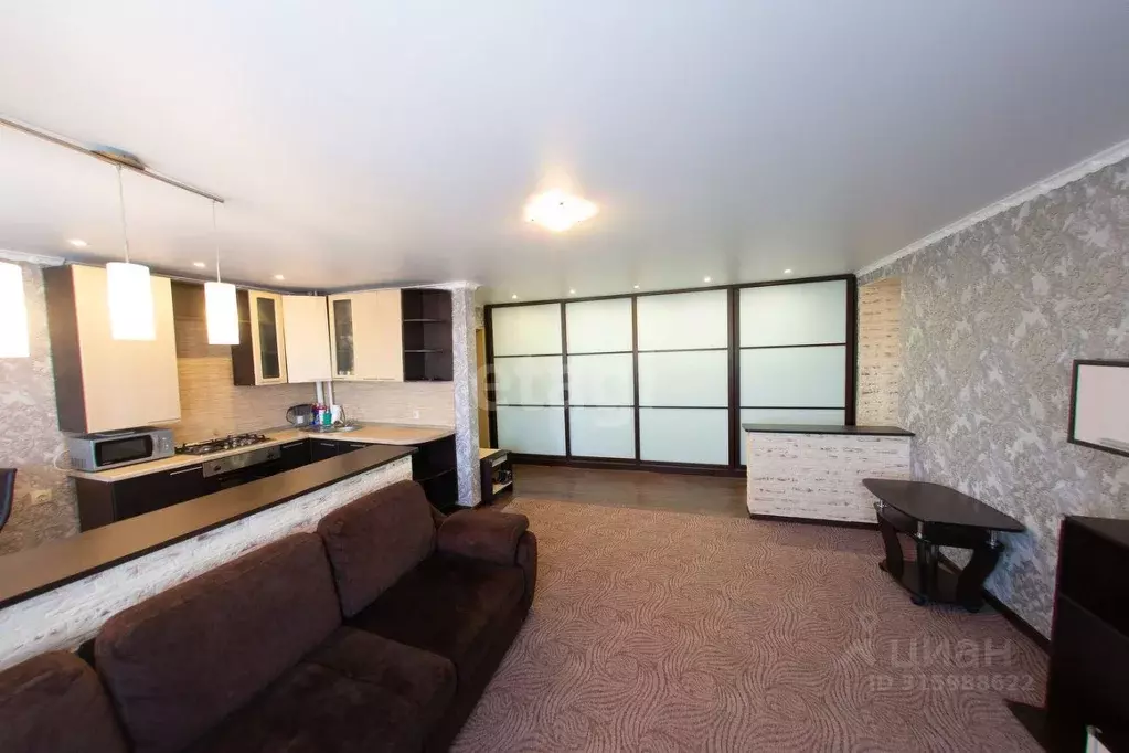3-к кв. Татарстан, Альметьевск ул. Герцена, 88 (67.0 м) - Фото 0