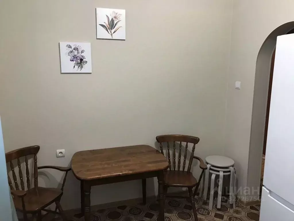 1-к кв. Омская область, Омск 6-й мкр, бул. Зеленый, 11 (46.0 м) - Фото 1